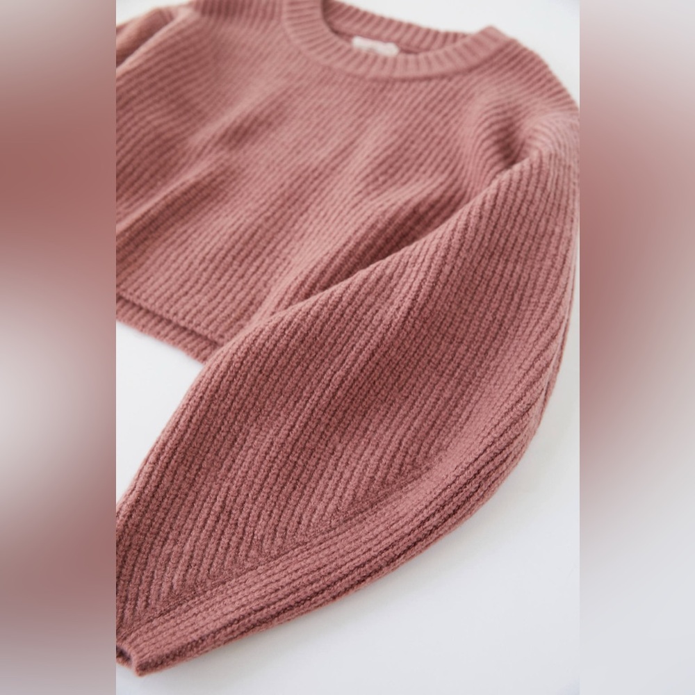Urban Outfitters pink crop crewneck sweater with puff sleeves size L Large - Picture 8 of 10